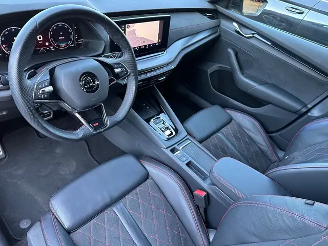 Skoda Octavia view 12