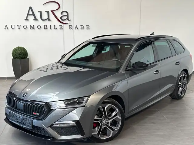 Skoda Octavia view 2