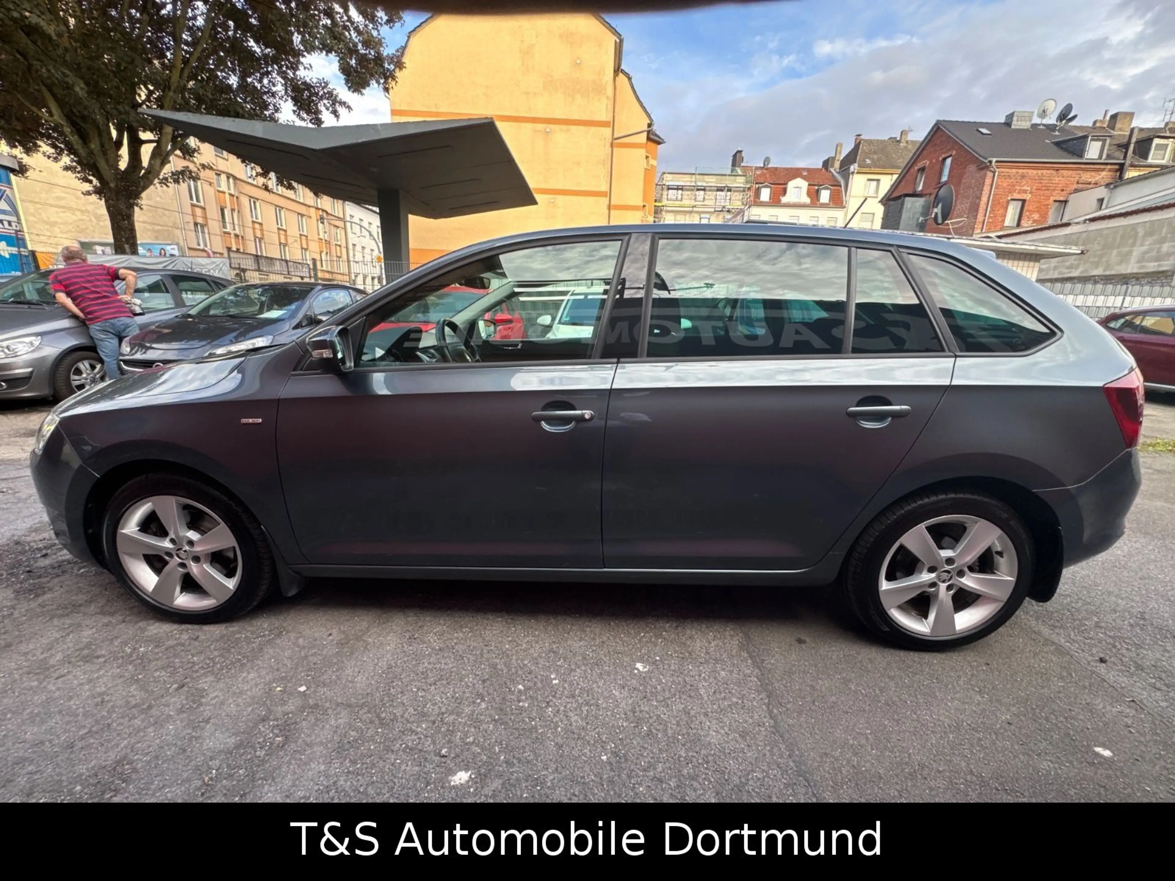 Skoda Rapid/Spaceback 1.4 TSI Spaceback Clever ( Automatik ) — photo 5