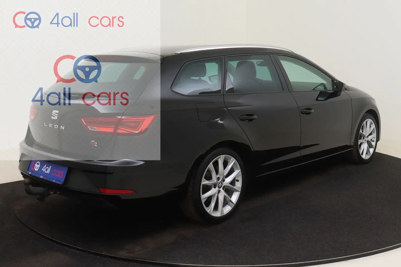 SEAT Leon 2841 FR Black Matt, Trekh, Multimedia, sens v+a, Negro - 2