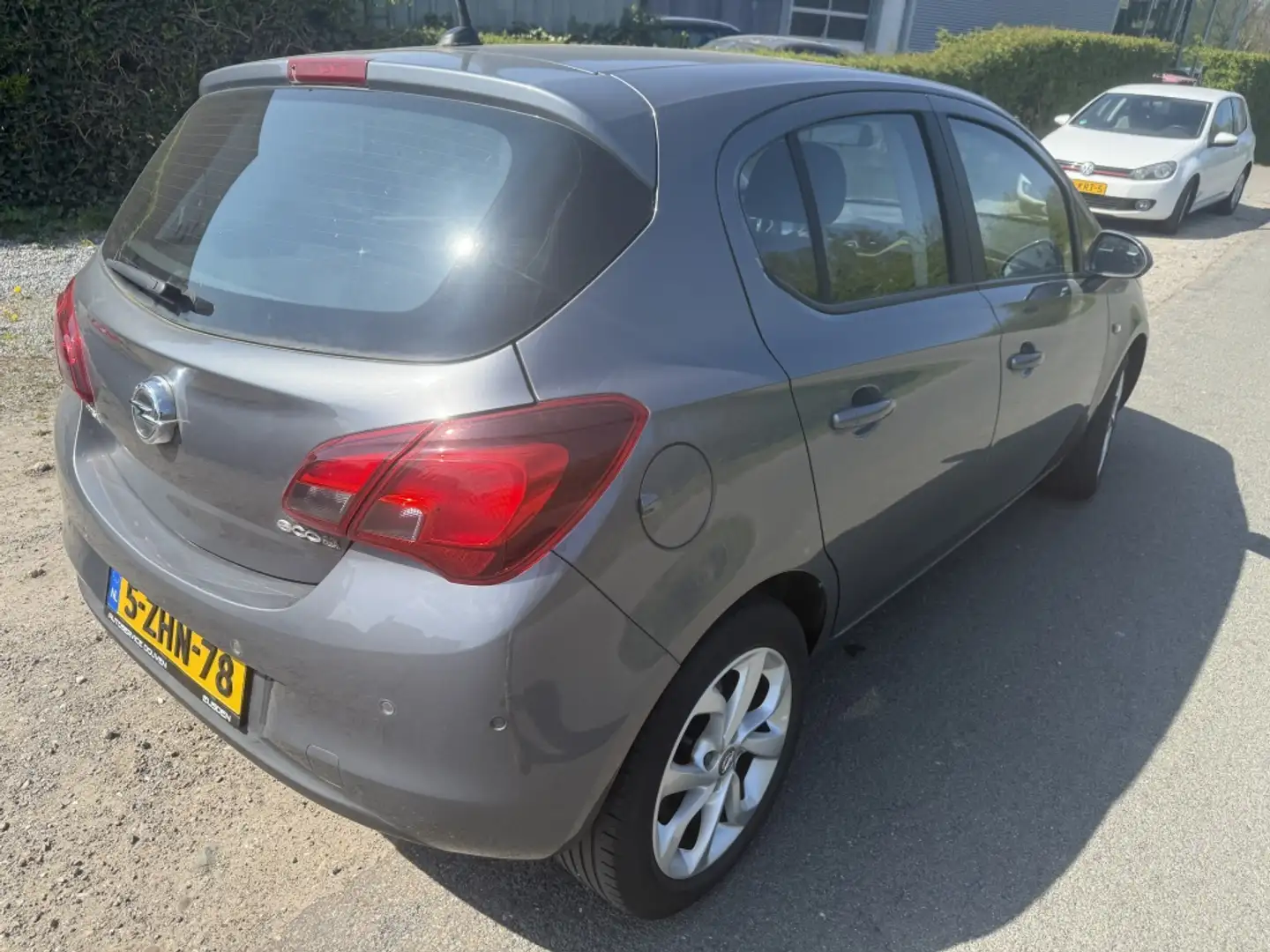 Opel Corsa 1.0 Turbo Color Ed. Gris - 2