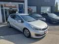 Kia Ceed / cee'd cee'd 1,4 MPI Silber Plus Silber - thumbnail 2