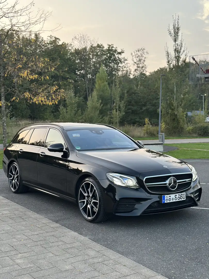 Mercedes-Benz E 43 AMG 4Matic T 9G-TRONIC Noir - 1