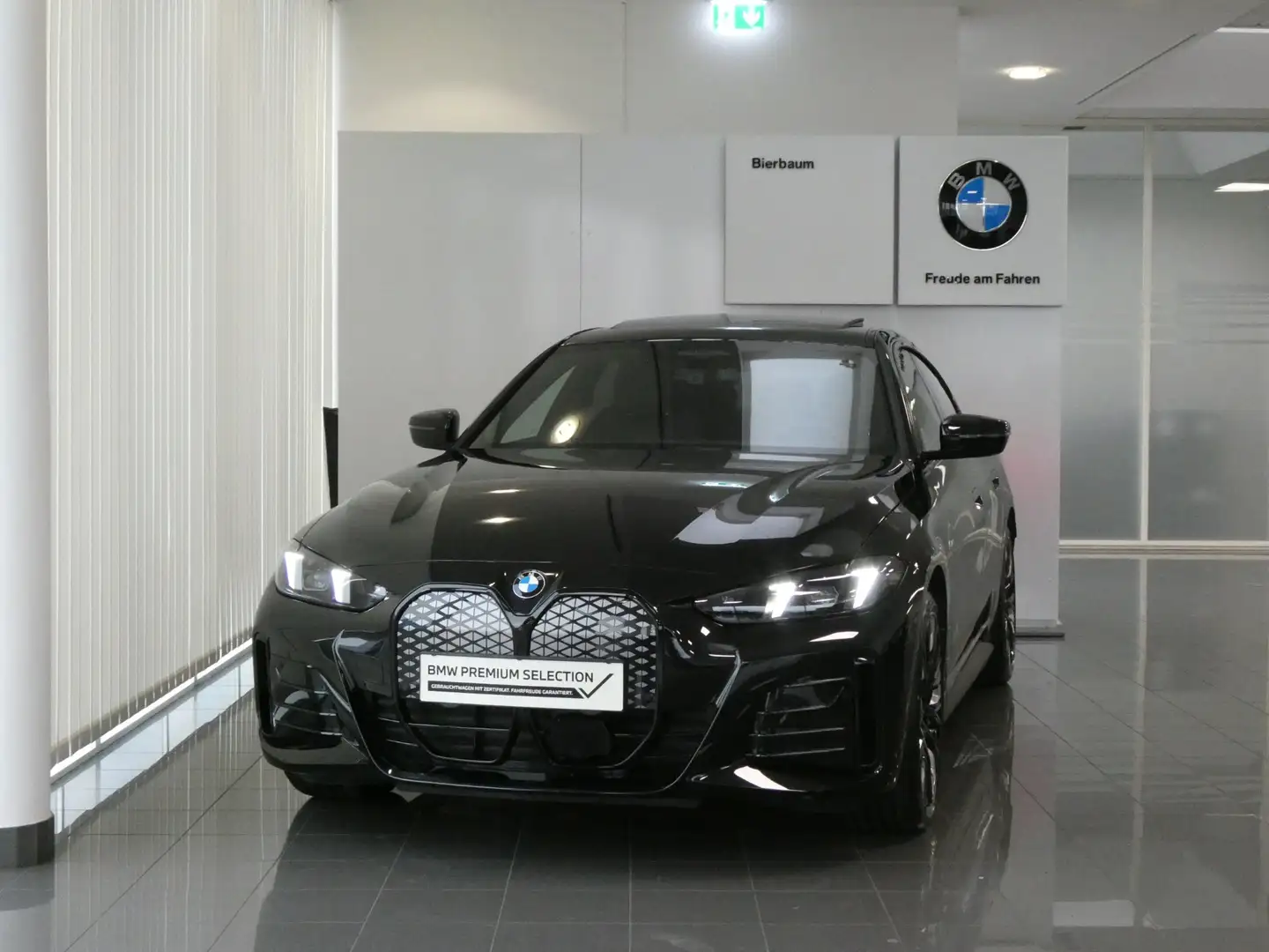 BMW i4 eDrive40 Schwarz - 2