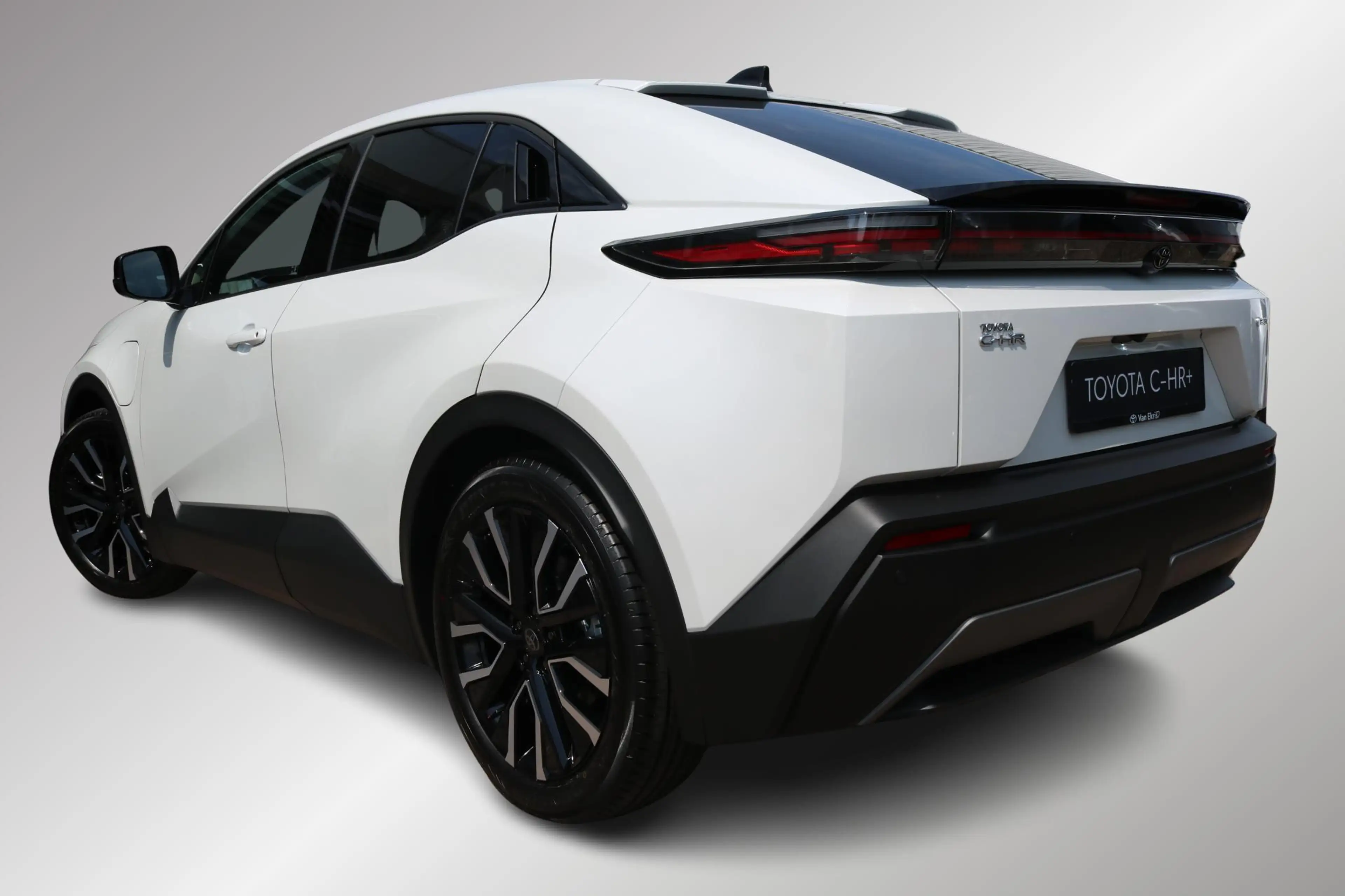Toyota C-HR+ First Edition 77 kWh , Nieuw en direct leverbaar m — photo 6