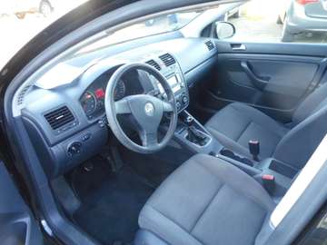 Bild 10 Volkswagen Golf V 5-Türer 1.6 Trendline