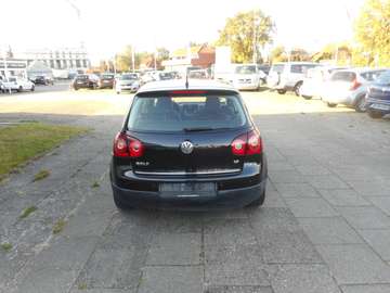 Bild 9 Volkswagen Golf V 5-Türer 1.6 Trendline