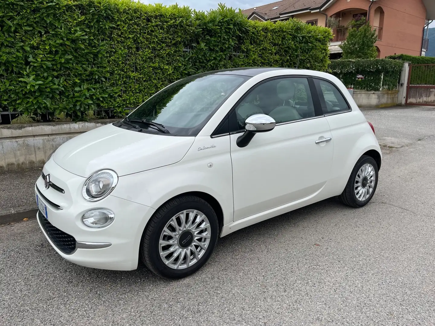Fiat 500 1.0 hybrid Dolcevita 70cv Wit - 1
