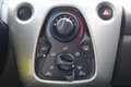 Toyota Aygo X X-PLAY NL-AUTO 1E-EIG DEALER-OND NAVI BLUETOOTH CA Zwart - thumbnail 26