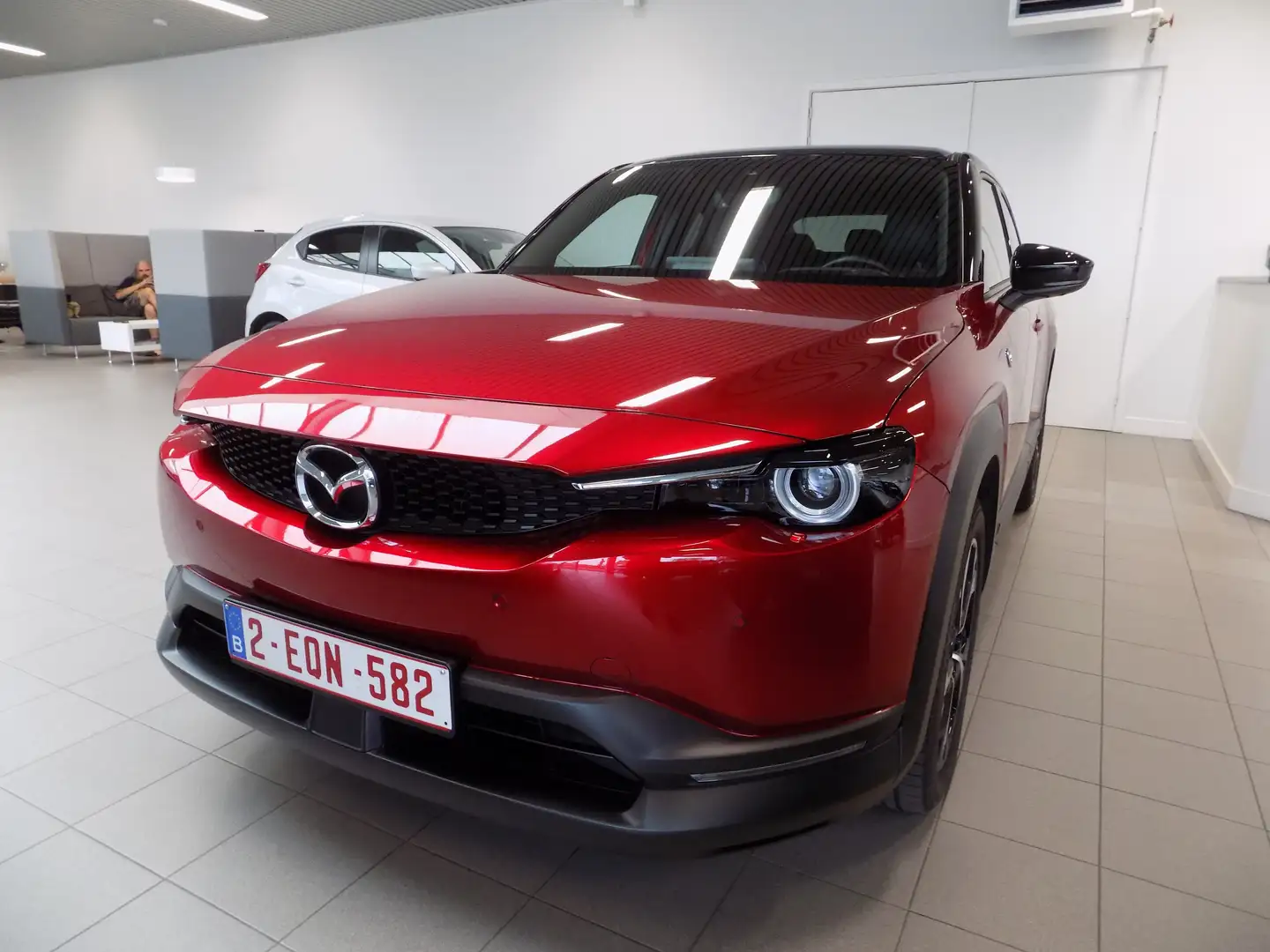 Mazda MX-30 17.8 kWh e-SKYACTIV R-EV Makoto + Premium Pack Rouge - 1