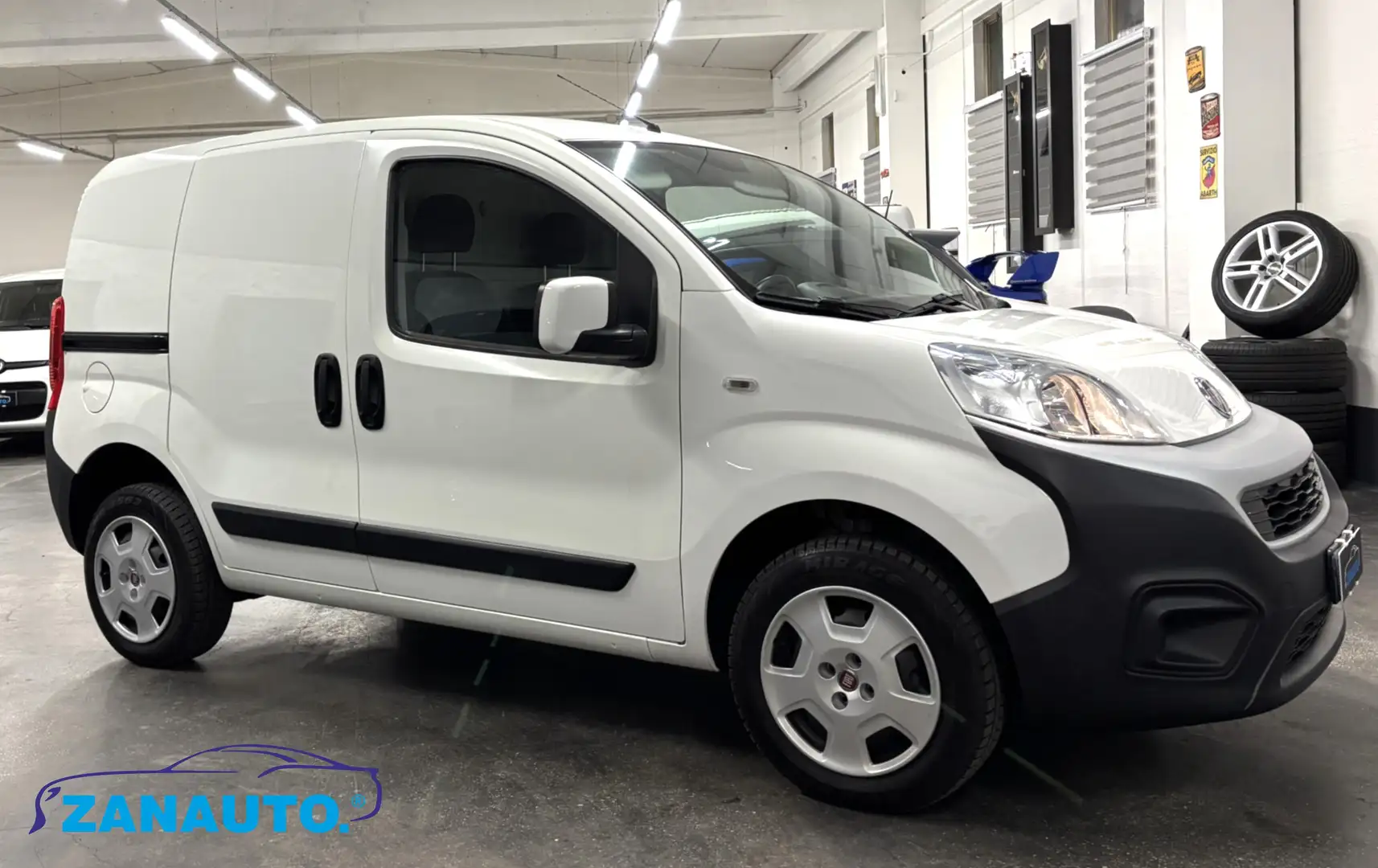 Fiat Fiorino 1.4 METANO Cargo SX *PREZZO+IVA* Weiß - 2