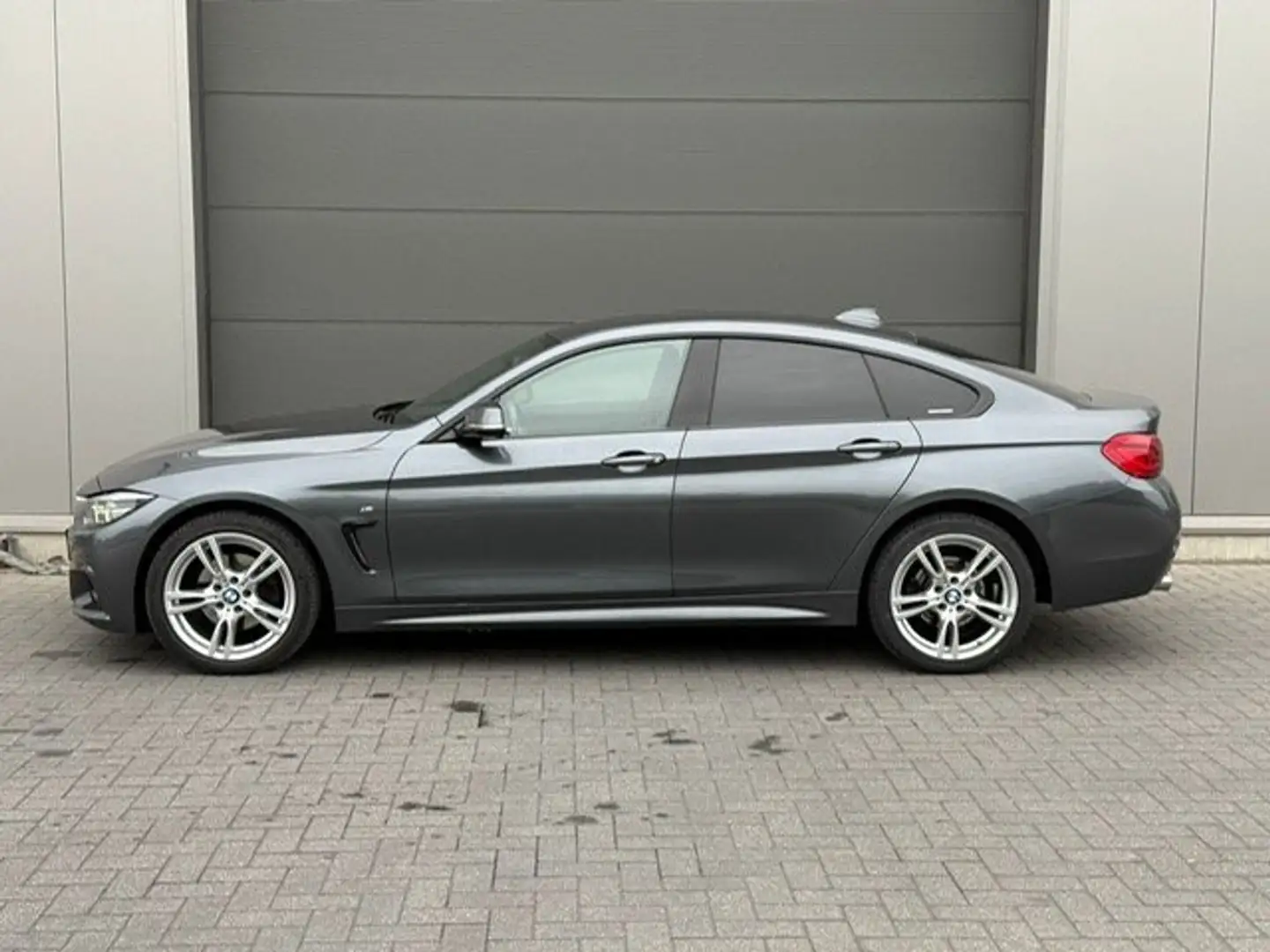 BMW 420 420d Gran Coupe Aut. M Sport Grijs - 2