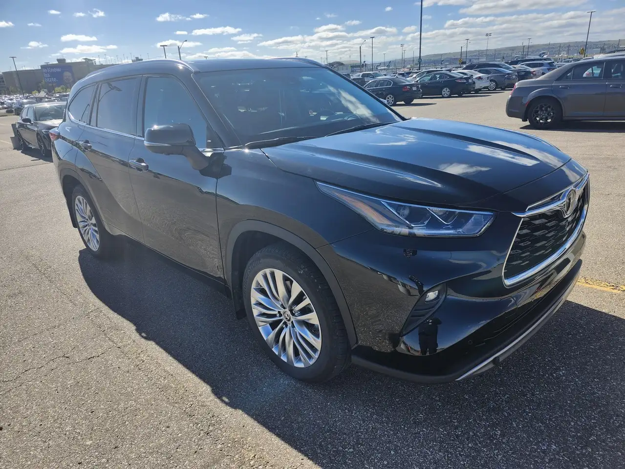 Toyota Highlander снимка Toyota Highlander