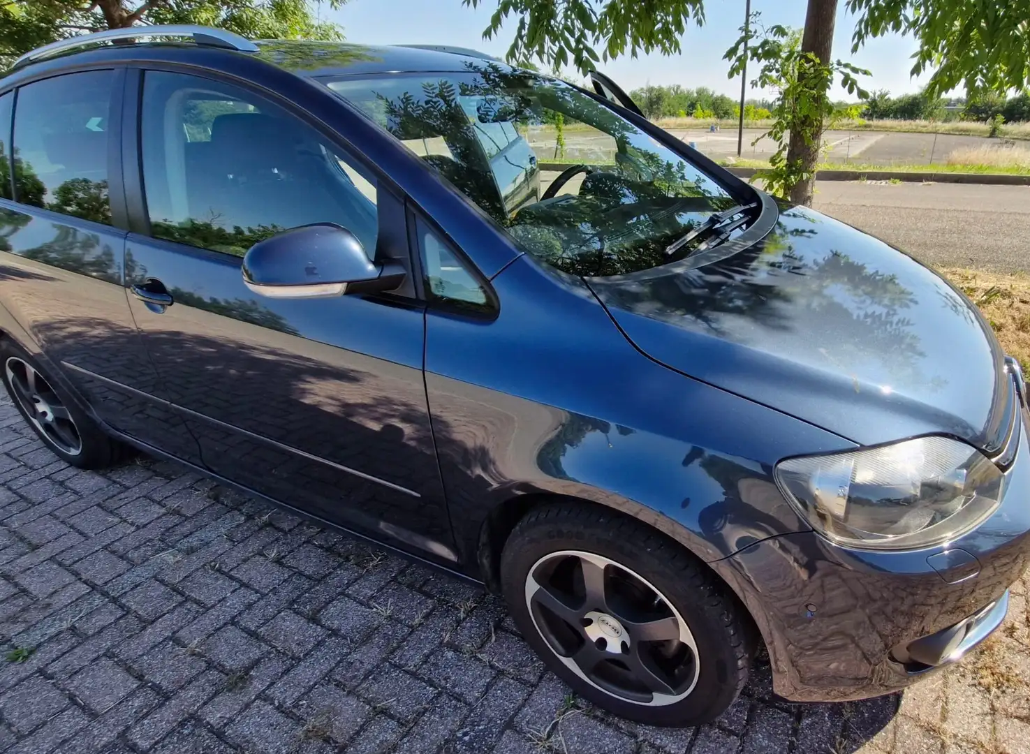 Volkswagen Golf Plus Golf VI 2008 Plus 1.6 tdi Highline Grigio - 1