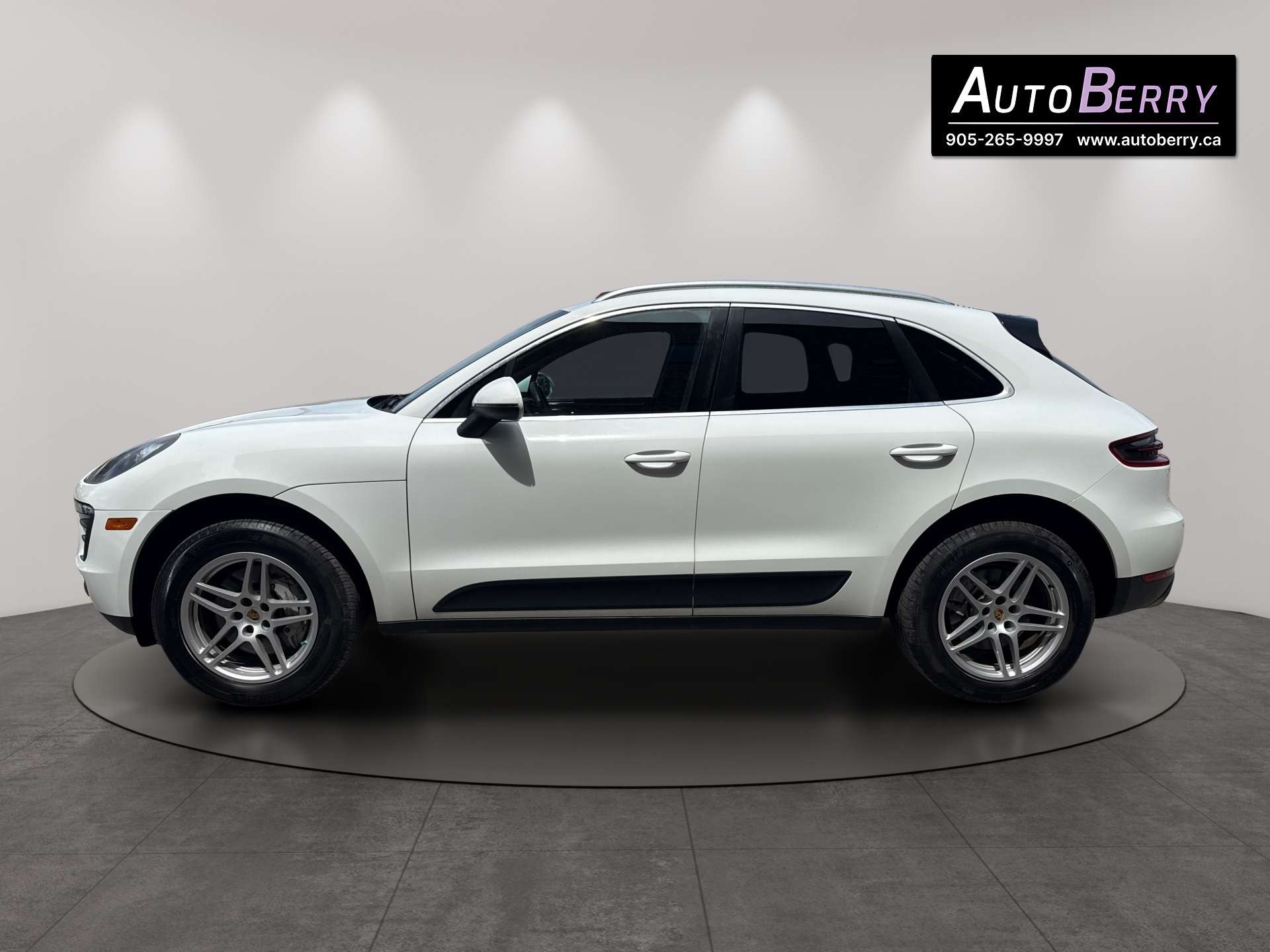 2015 Porsche Macan AWD 4dr S alt 5