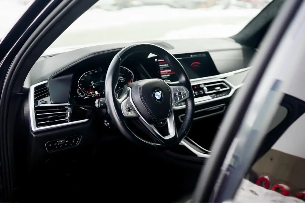 BMW X7 снимка BMW X7