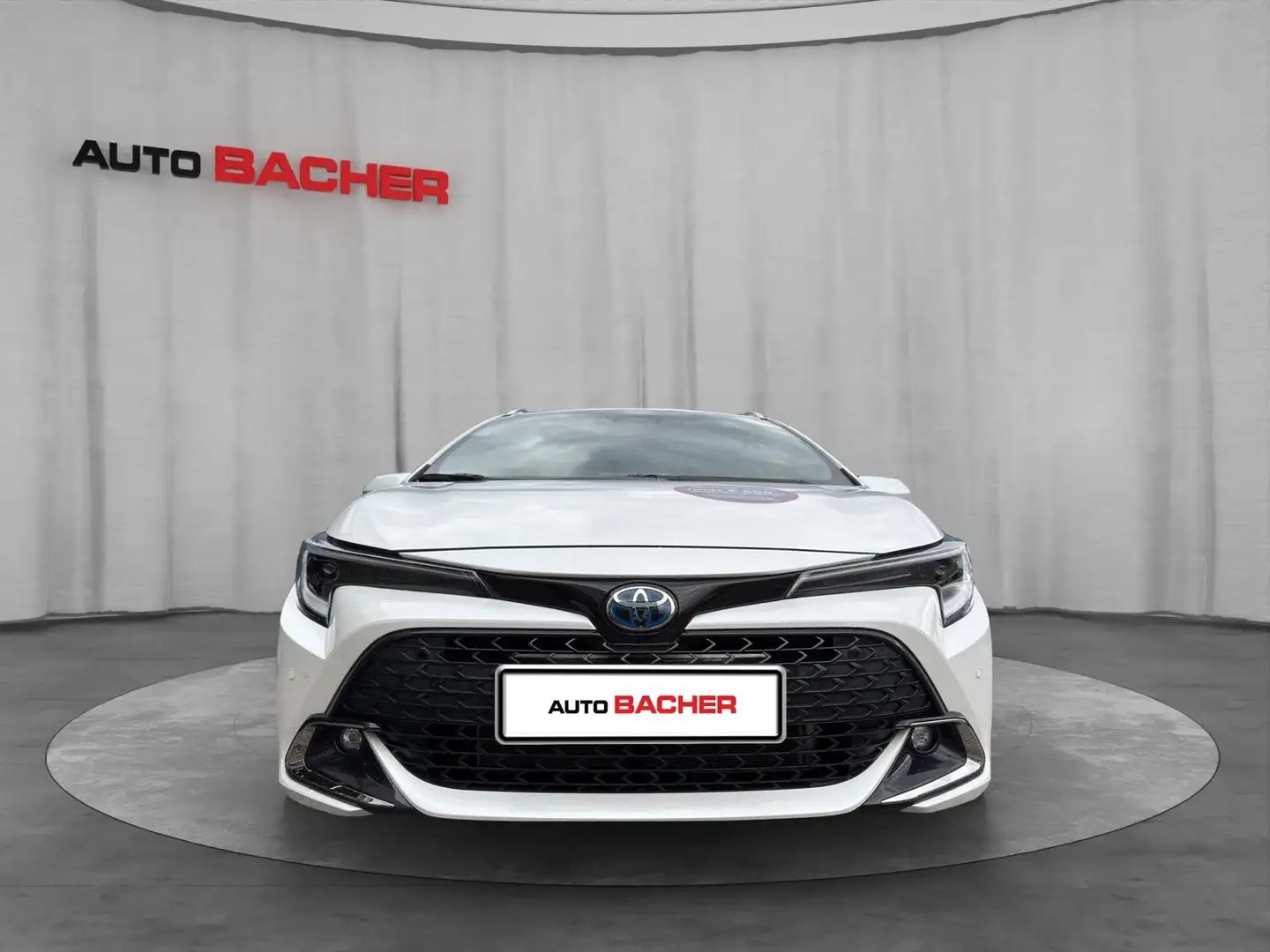 Toyota Corolla Touring Sports 1,8 Hybrid Active Drive Silber - 2