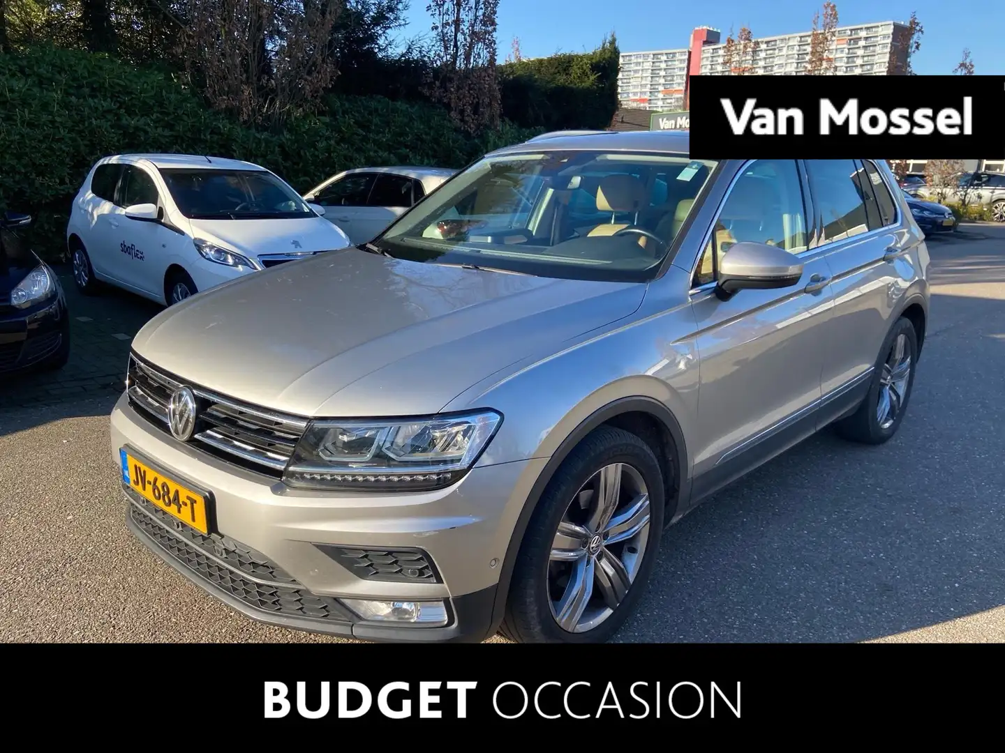 Volkswagen Tiguan 1.4 TSI Connected Series | WORDT VERWACHT | Grau - 1