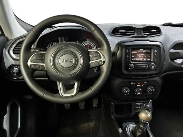 Jeep Renegade view 14