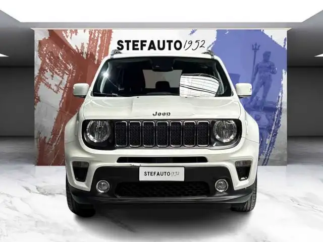 Jeep Renegade view 2