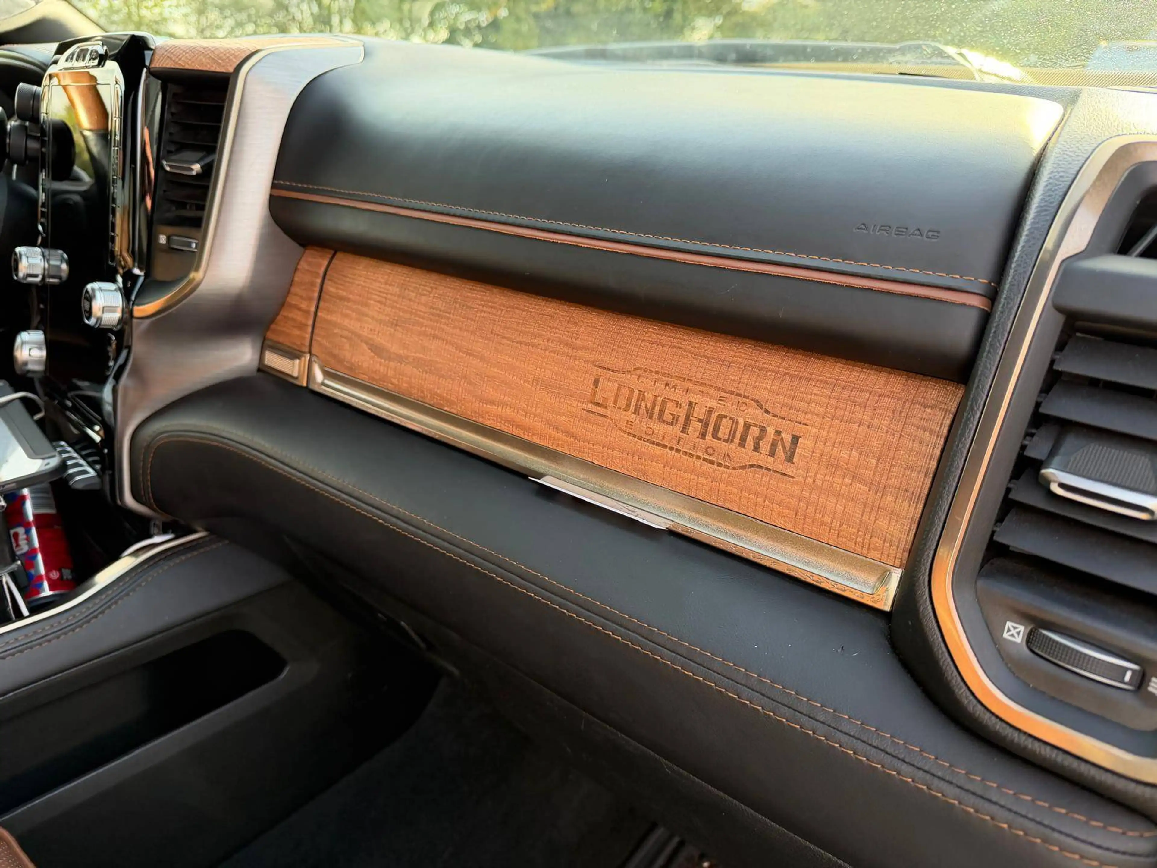 Dodge RAM RAM 1500 "Long Horn" 5.7 LPG /1er Prop.+ Historique. — photo 10