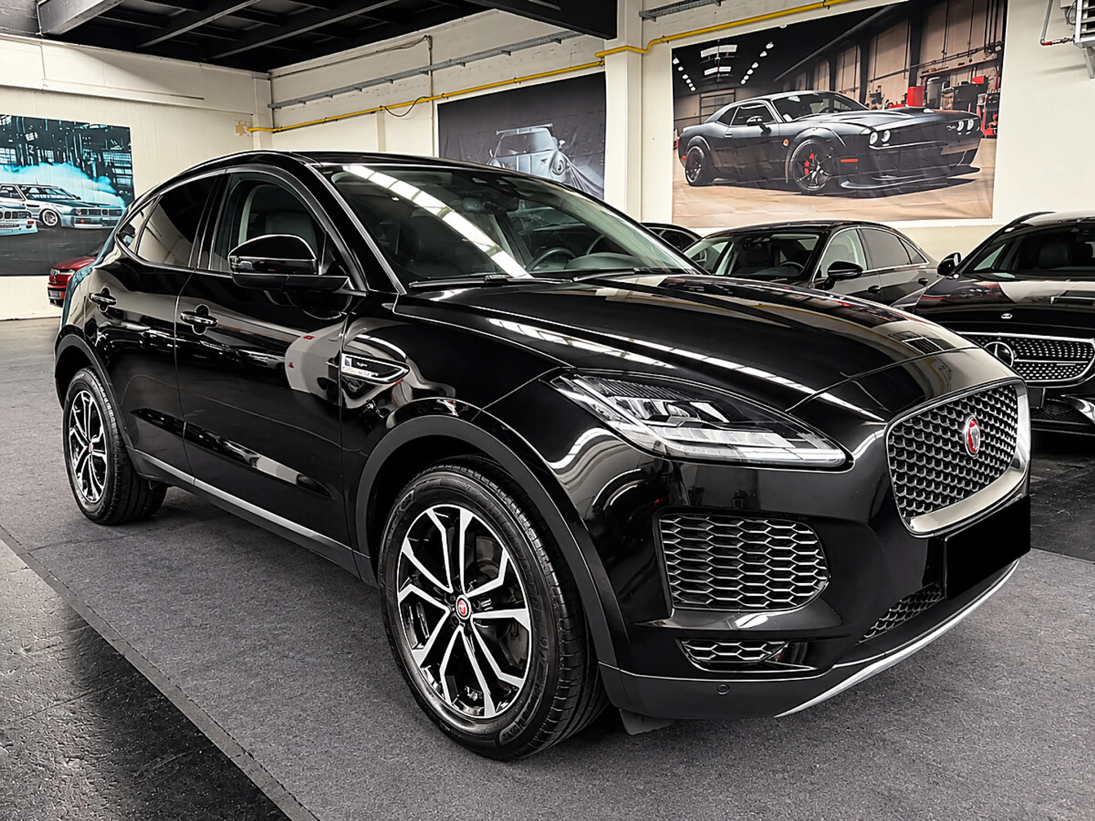 Jaguar E-Pace E-PACE D150 AWD * SERVICE + PICKERL NEU * FINAN... — photo 2