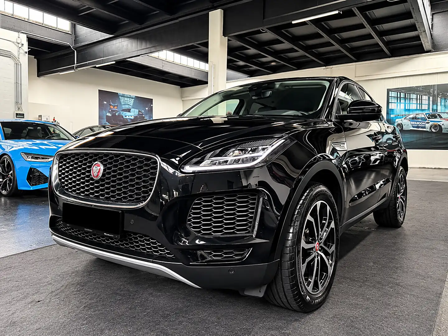 Jaguar E-Pace E-PACE D150 AWD * SERVICE + PICKERL NEU * FINAN... Schwarz - 1