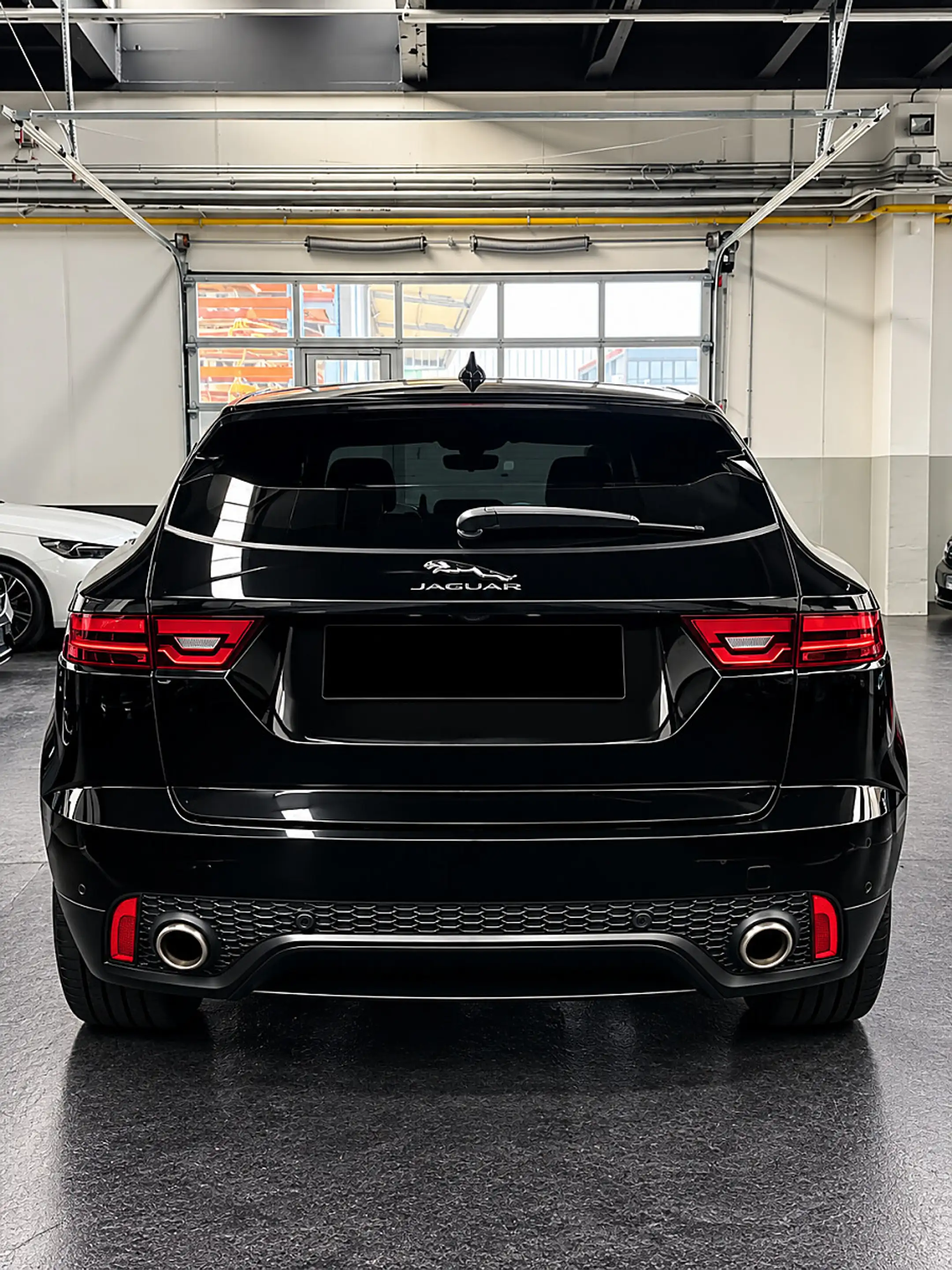 Jaguar E-Pace E-PACE D150 AWD * SERVICE + PICKERL NEU * FINAN... — photo 6