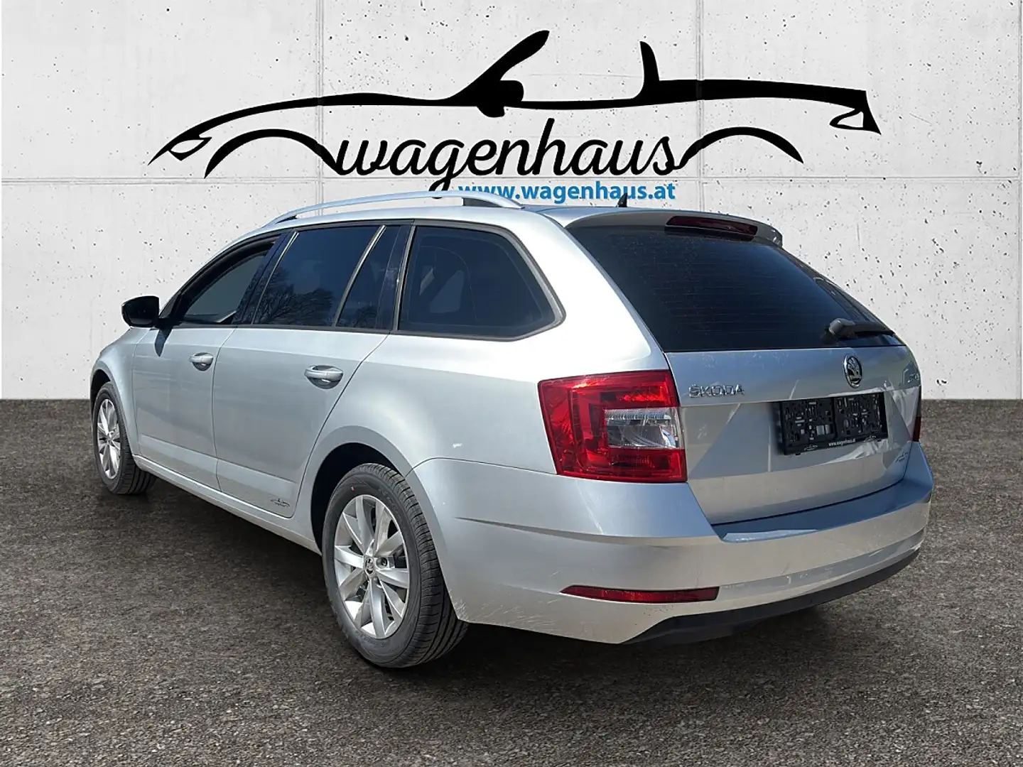 Skoda Octavia Combi 2,0 TDI Amb. Limited, ACC, Sitzheizung, Silber - 2
