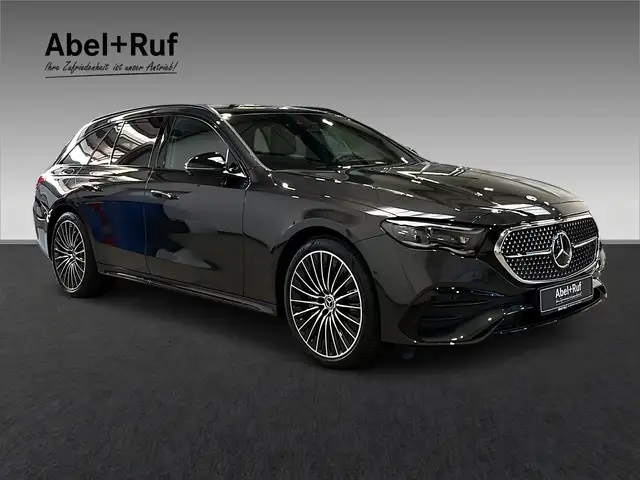 Mercedes-Benz 450 view 3