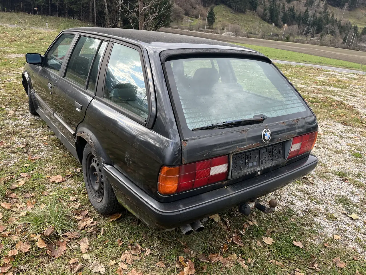 BMW 325i touring/318i, foto 6