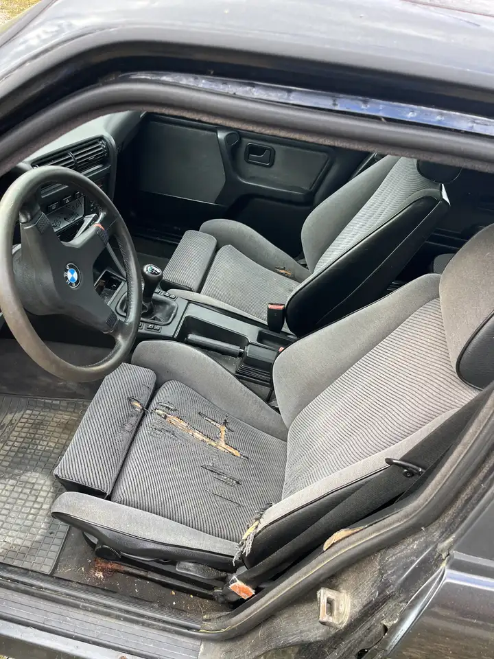 BMW 325i touring/318i, foto 10