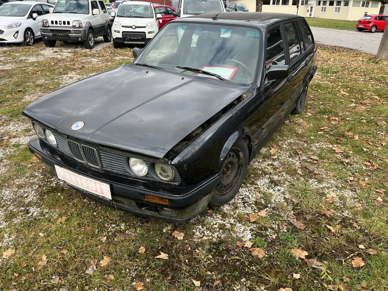 BMW 325i touring/318i, foto 4
