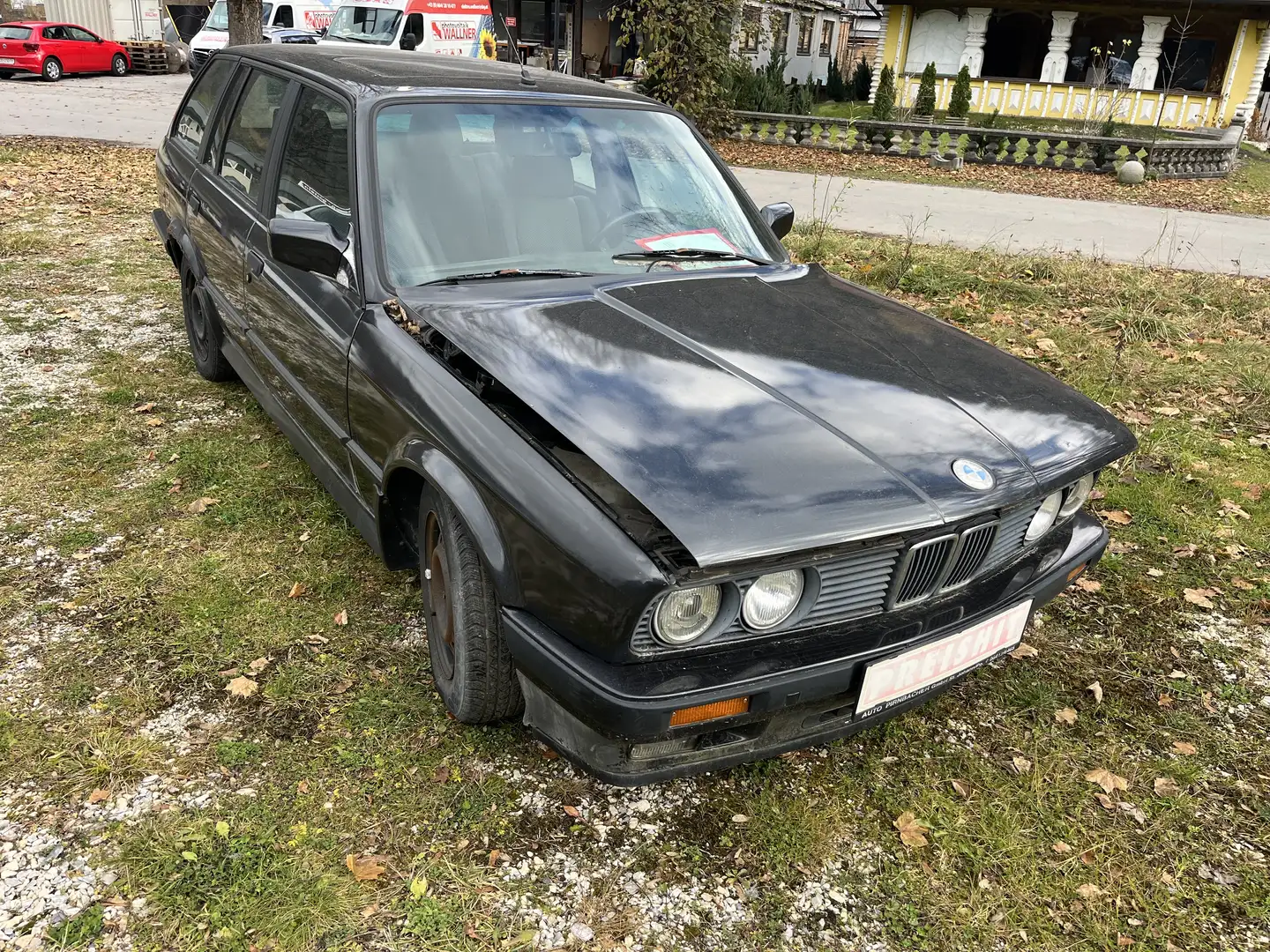 BMW 325 325i touring/318i Schwarz - 1