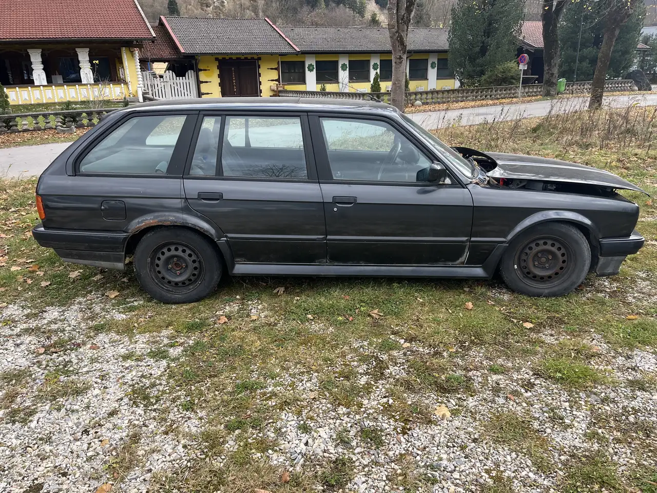BMW 325i touring/318i, foto 9