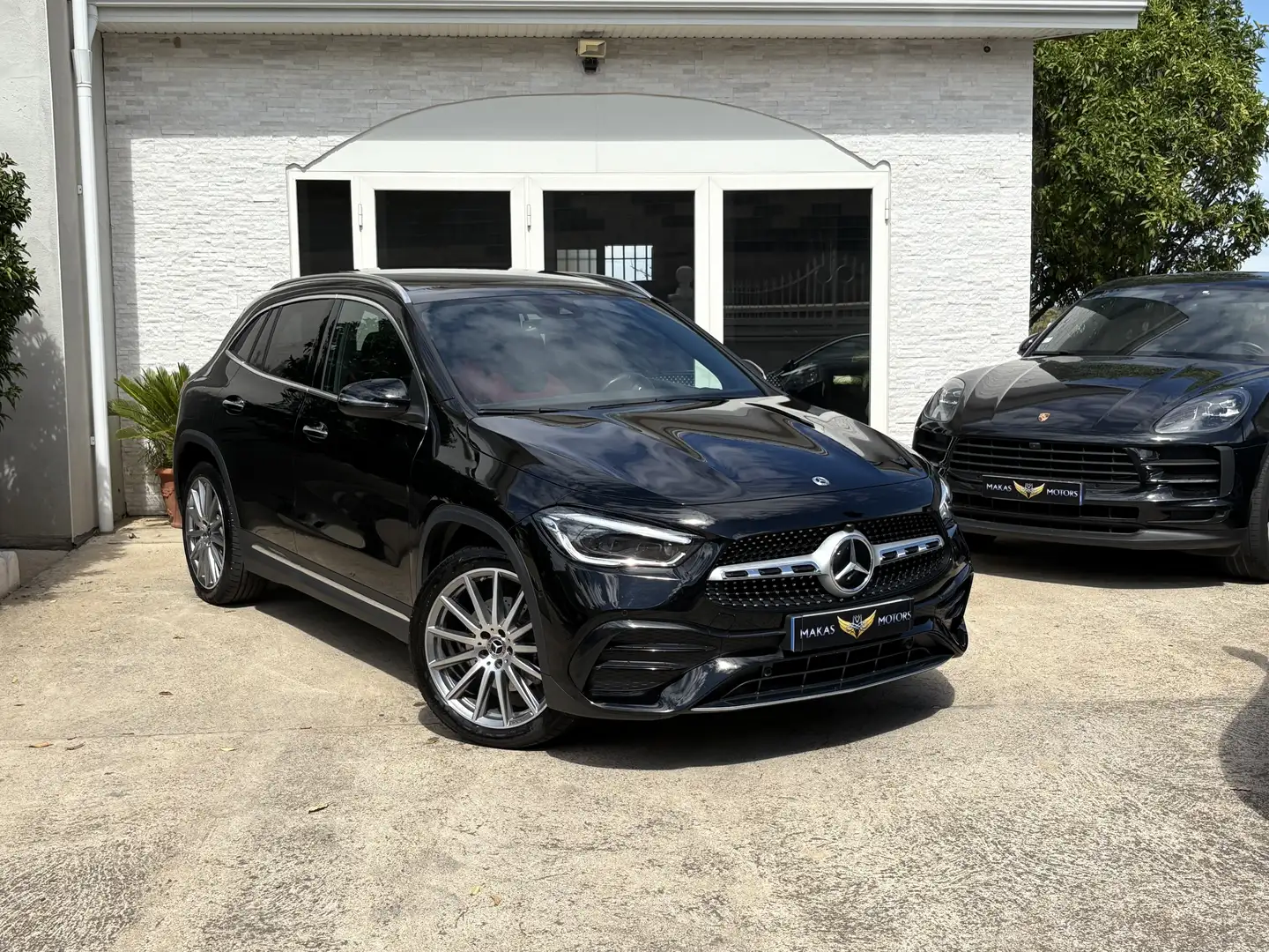 Mercedes-Benz GLA 250 e 8G-DCT AMG Line - 1