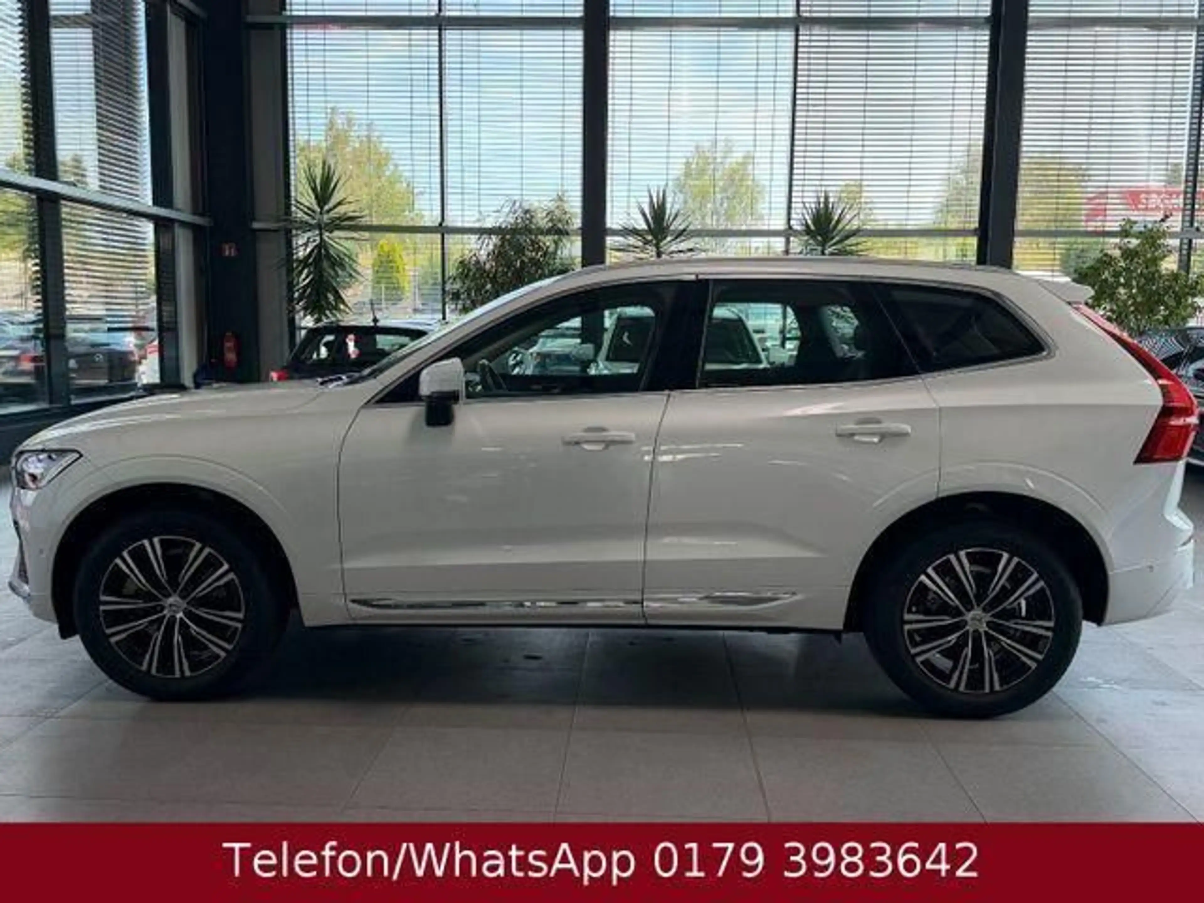 Volvo XC60 Inscription 2WD AHK Harman Kardon Sou 18... — photo 5