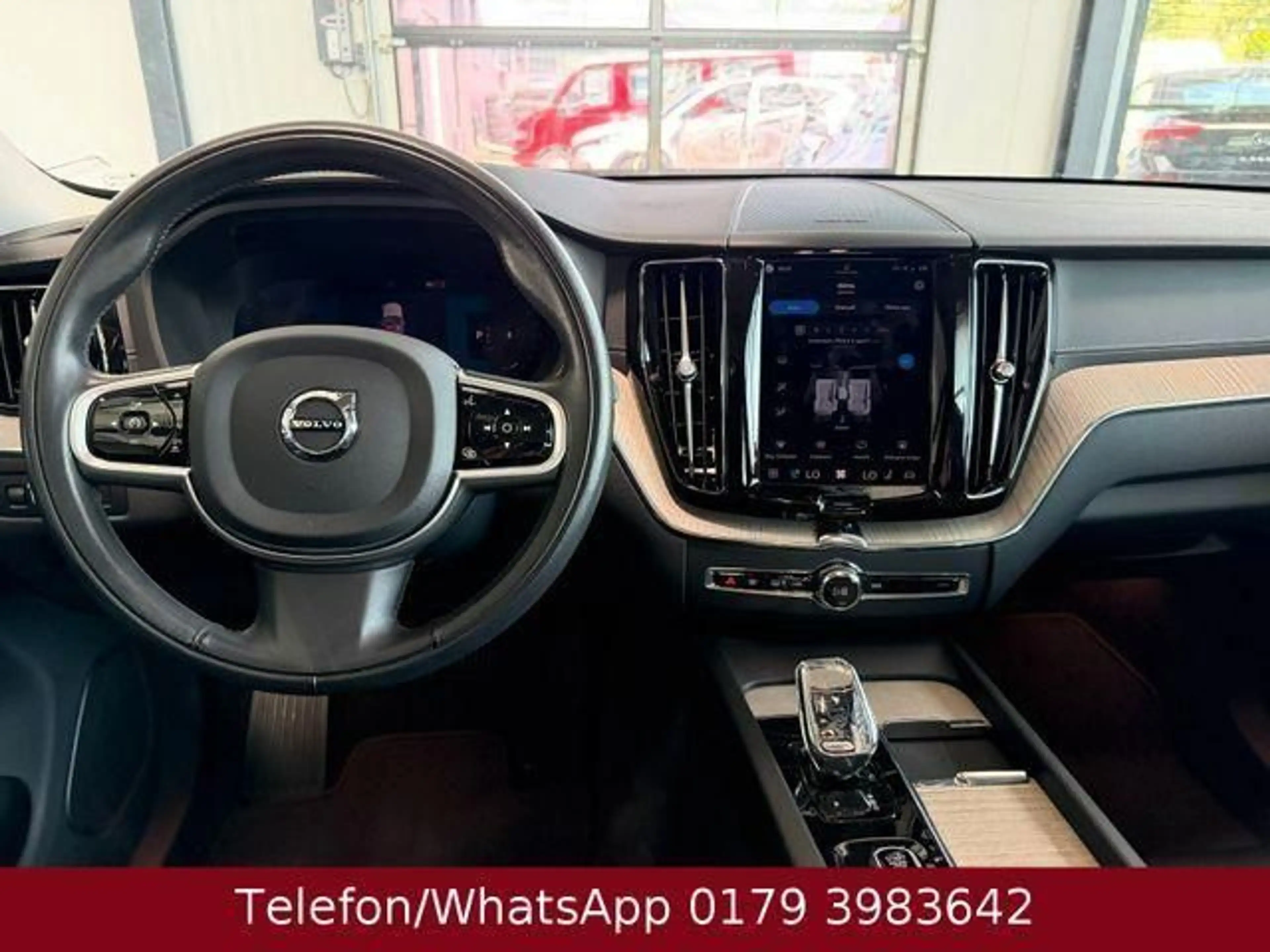 Volvo XC60 Inscription 2WD AHK Harman Kardon Sou 18... — photo 9
