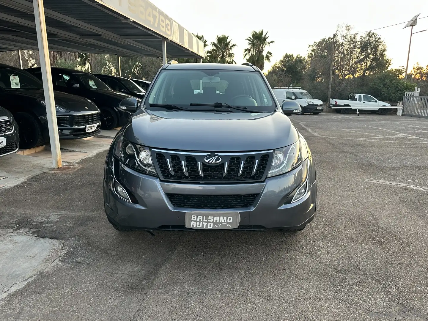 Mahindra XUV500 2.2 16V AWD W6 Grey - 2