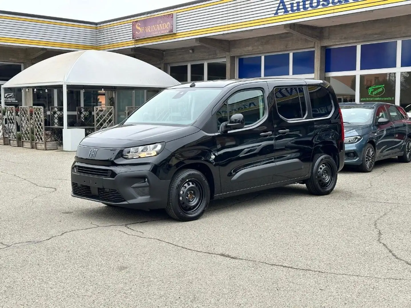 Fiat Doblo Doblò 1.5 BlueHdi 130CV Combi N1 Nero - 1
