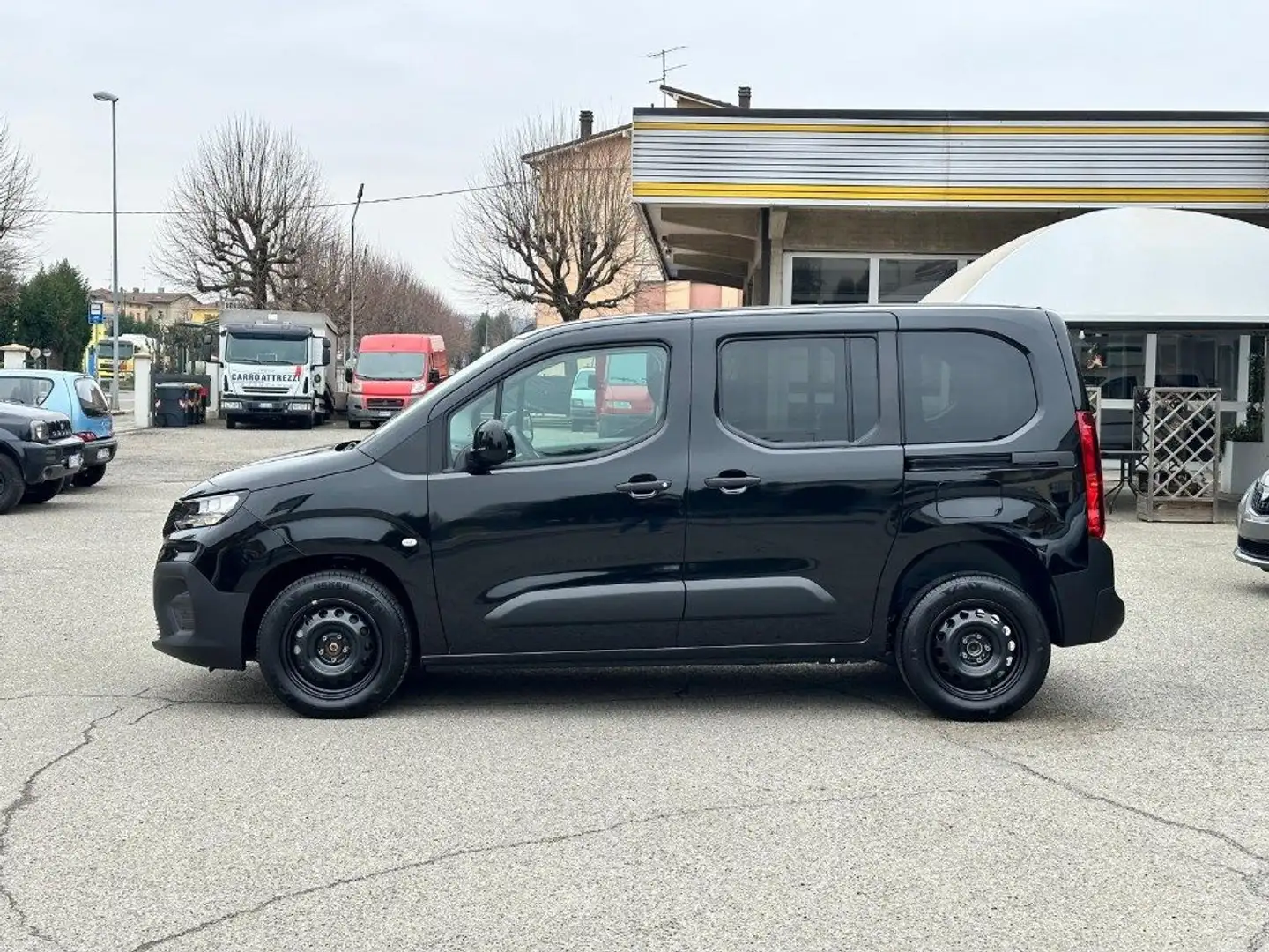 Fiat Doblo Doblò 1.5 BlueHdi 130CV Combi N1 Nero - 2