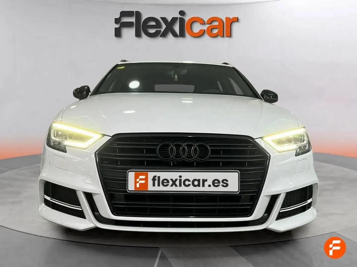 Audi A3 Sportback 35 TFSI 110kW (150CV) S tronic Amarillo - 2