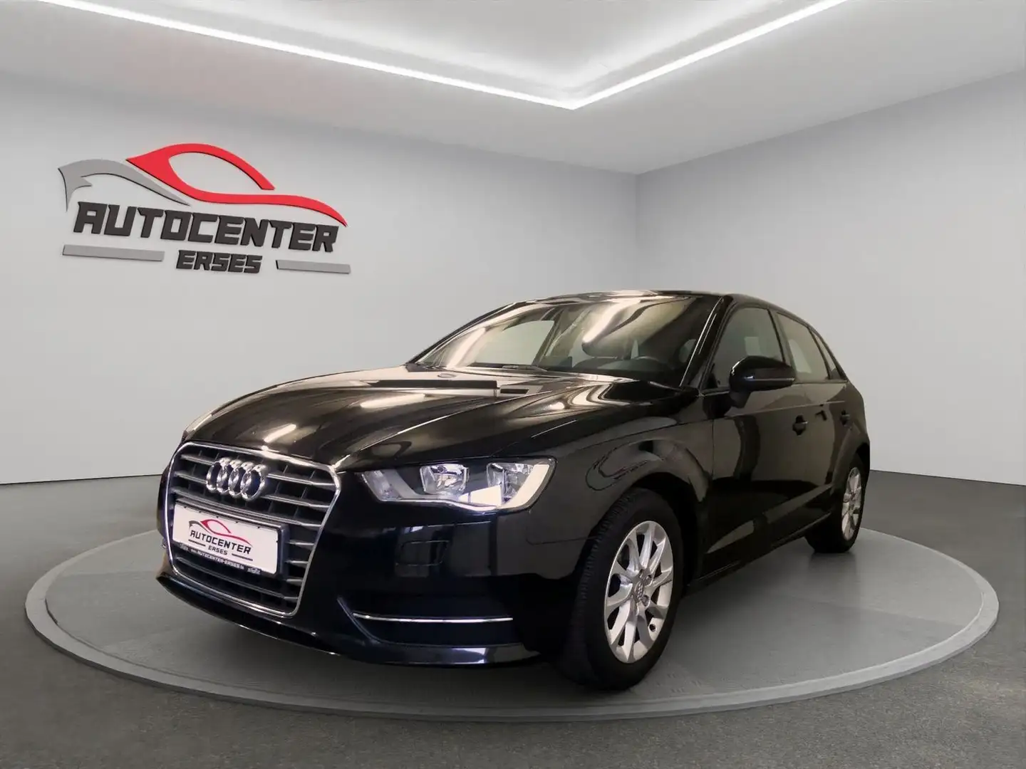 Audi A3 attraction Navi SHZ PDC HU-Neu Zwart - 2