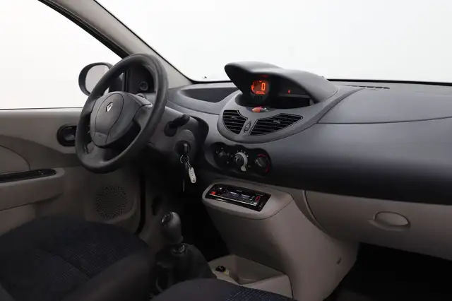 Renault Twingo view 15