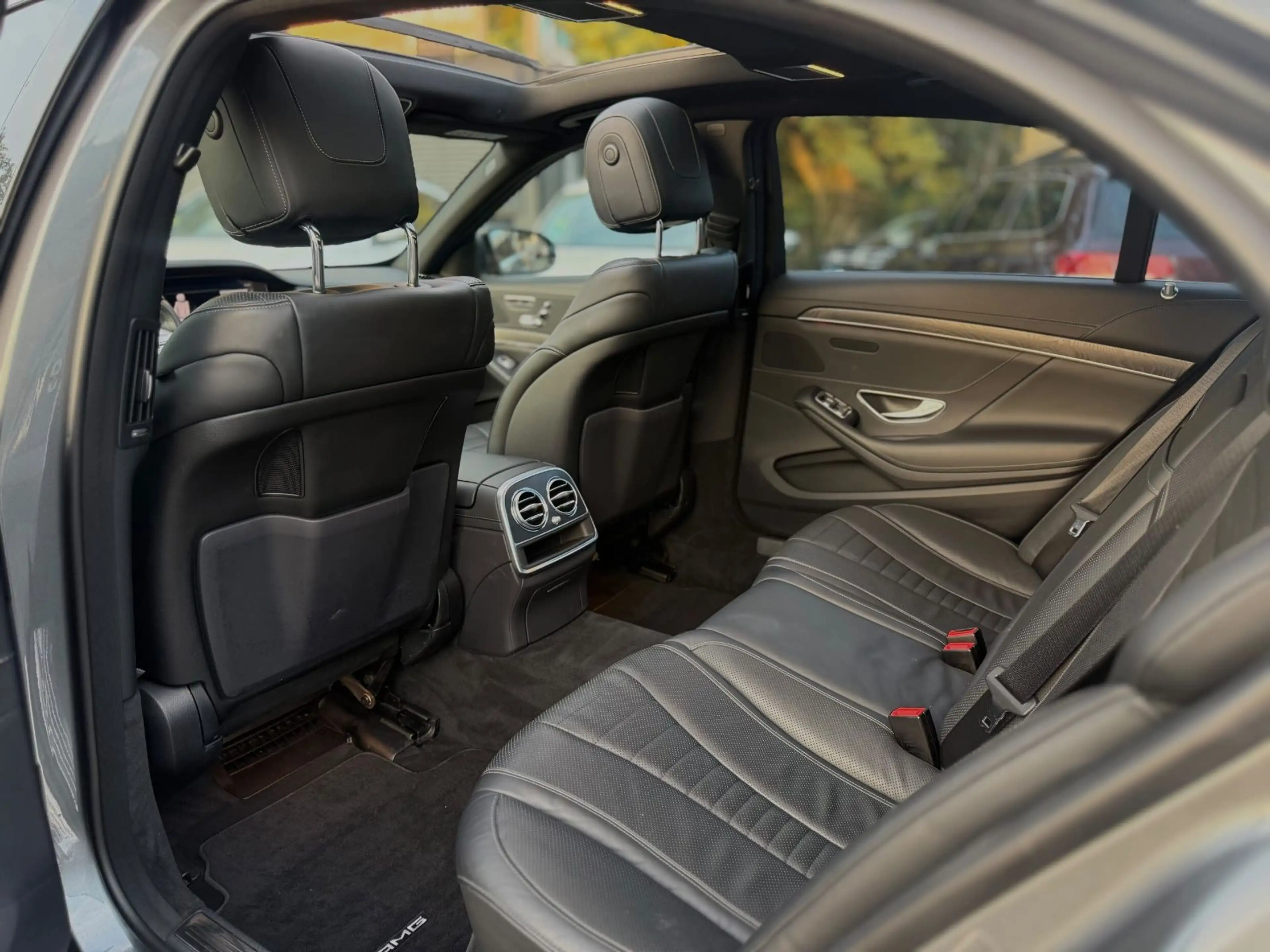 Mercedes-Benz S 350 d Limousine AMG Line d 4Matic L Panorama — photo 15