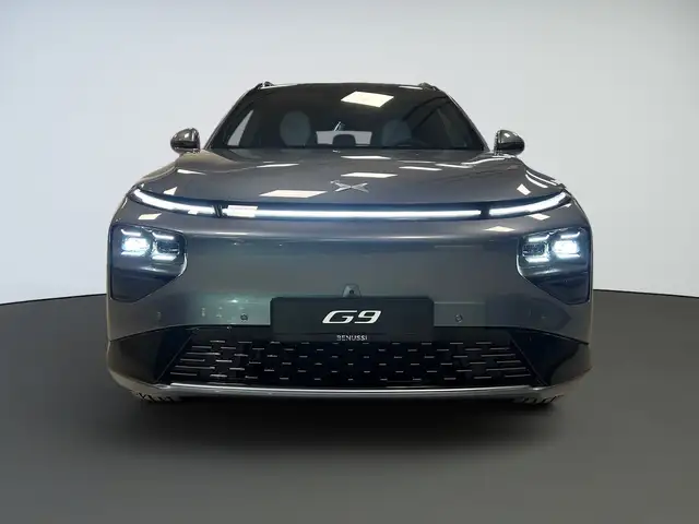 Xpeng G9 Long Range Ansicht 2