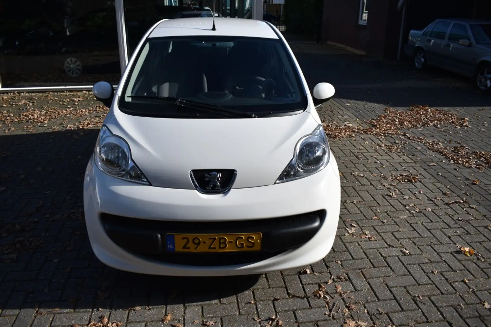 Peugeot 107 1.0-12V XS AIRCO ELEK RAMEN Blanc - 2