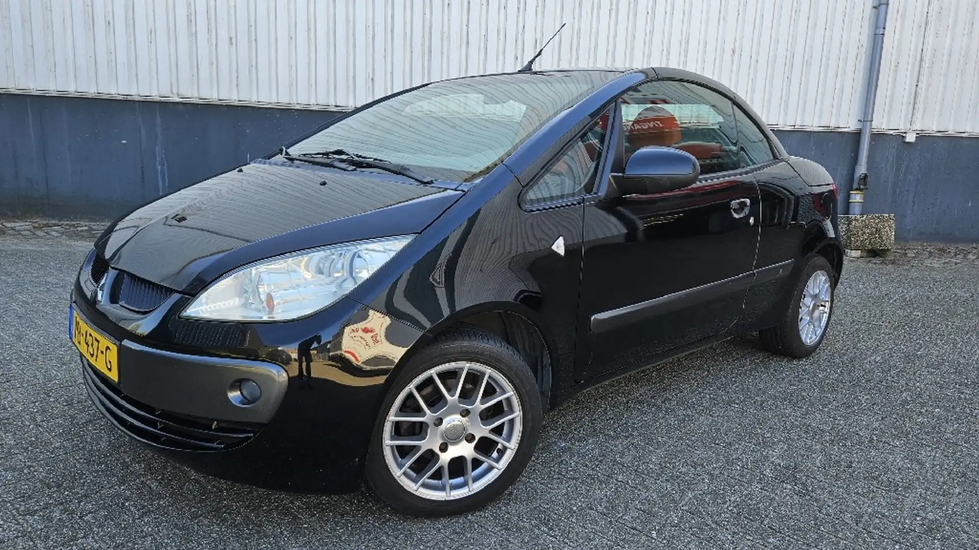 Mitsubishi Colt CZC 1.5 Nero - 2