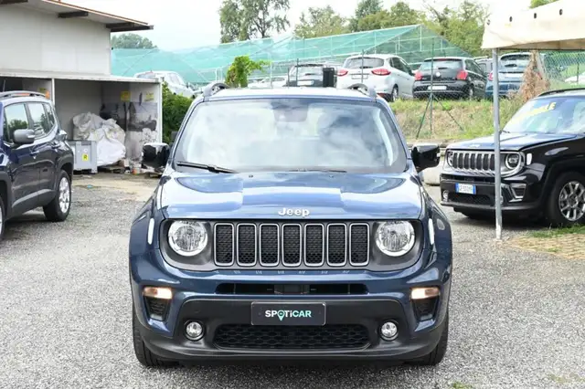Jeep Renegade view 2
