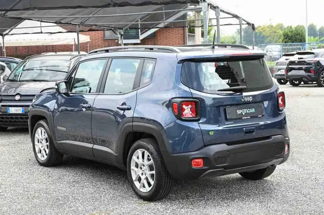 Jeep Renegade view 7